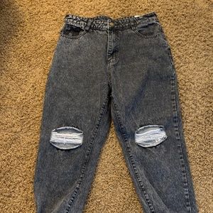 Ripped Mom Jeans